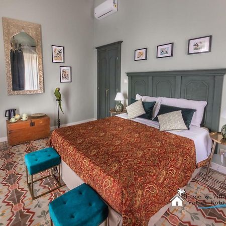 Bed and Breakfast Donna Maddalena Noto Zewnętrze zdjęcie