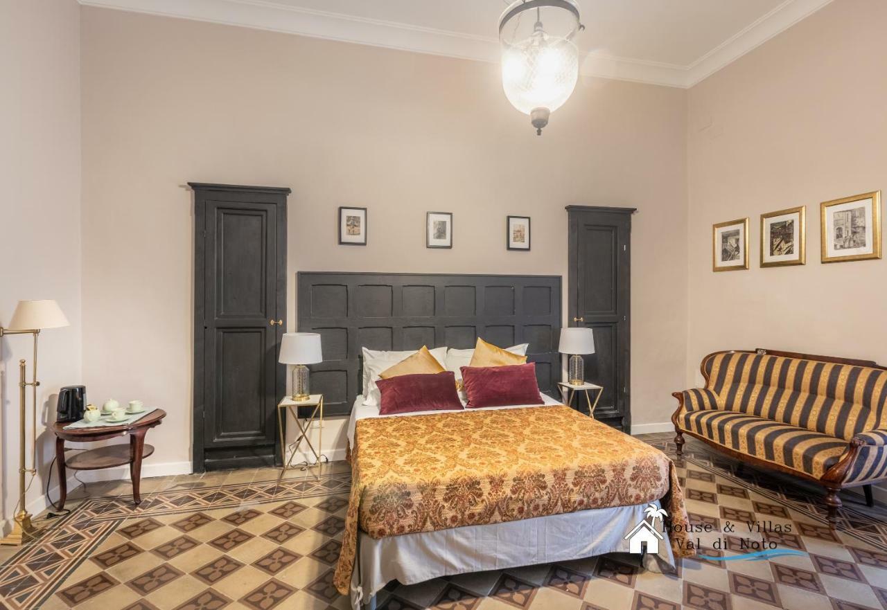 Bed and Breakfast Donna Maddalena Noto Zewnętrze zdjęcie