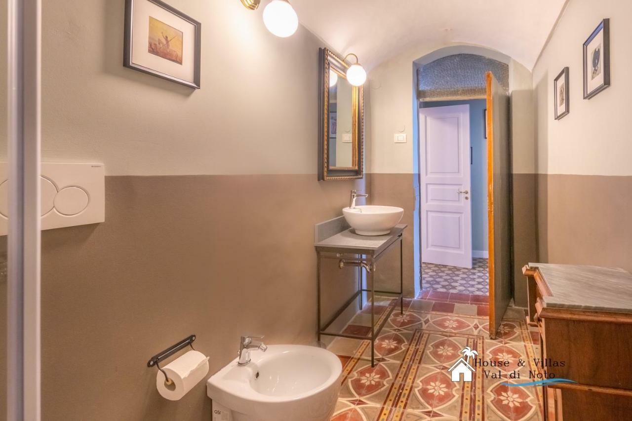 Bed and Breakfast Donna Maddalena Noto Zewnętrze zdjęcie