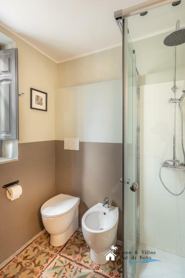 Bed and Breakfast Donna Maddalena Noto Zewnętrze zdjęcie