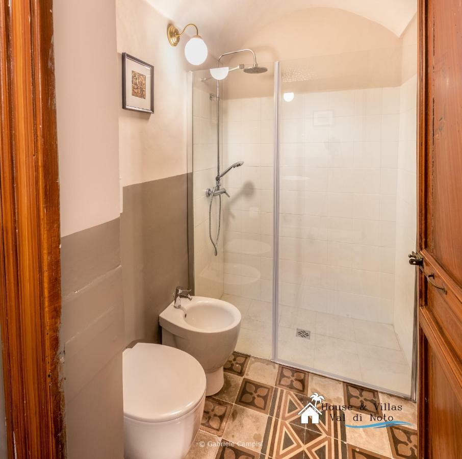 Bed and Breakfast Donna Maddalena Noto Zewnętrze zdjęcie