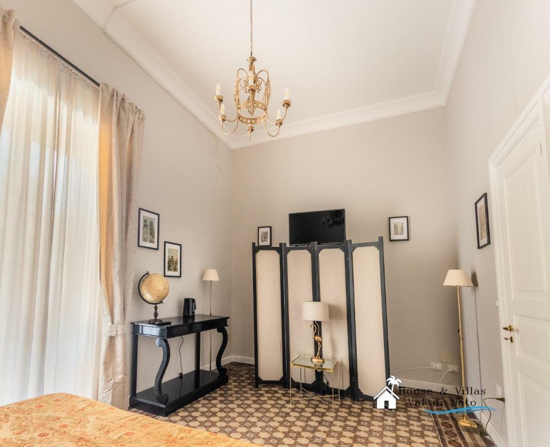 Bed and Breakfast Donna Maddalena Noto Zewnętrze zdjęcie